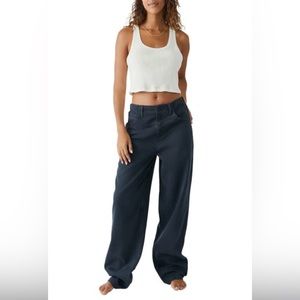 Free People We The Free Maryel exposed button fly slouchy boyfriend jean 26 NEW